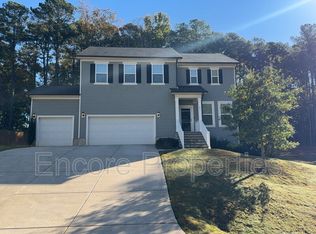 241 Mill Bend Dr, Fuquay Varina, NC 27526