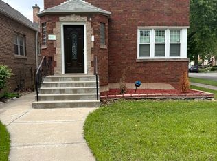 1900 W 83rd St, Chicago, IL 60620