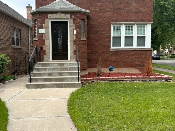 1900 W 83rd St, Chicago, IL 60620