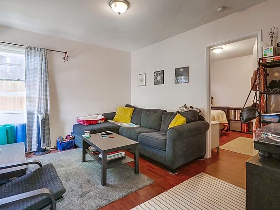 Living room w/ furniture (does not come furnished)