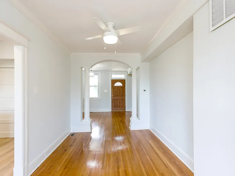 5121 7th St NW — Photo 5