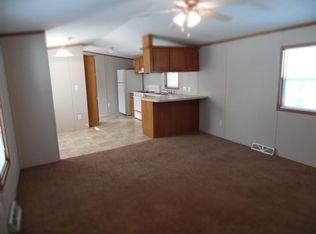 53382 Pine Dr, Middlebury, IN