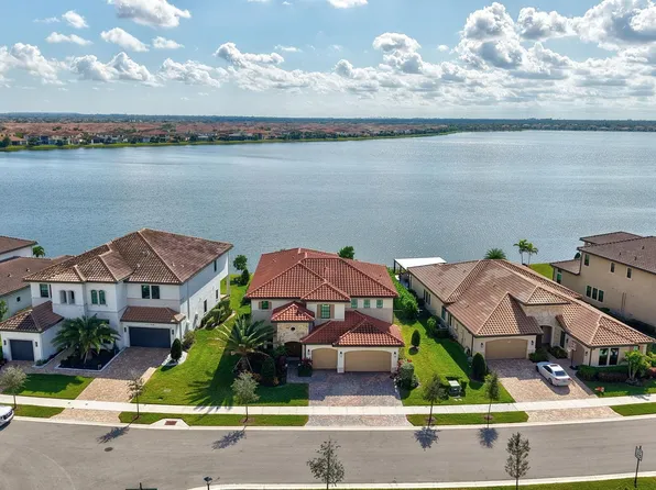 9280 W Parkland Bay Trail, Parkland, FL 33076