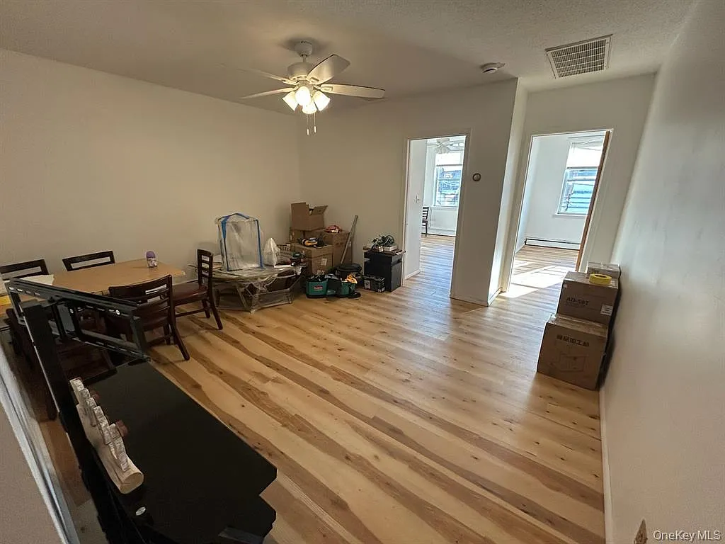 Building Photo - 12 Verbena Ave #1