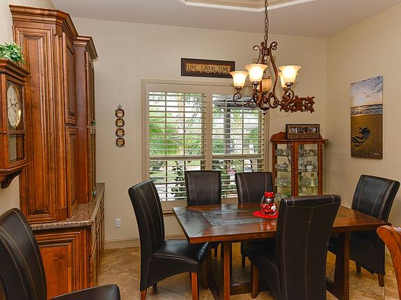 4th image of 74 Laguna Madre Dr