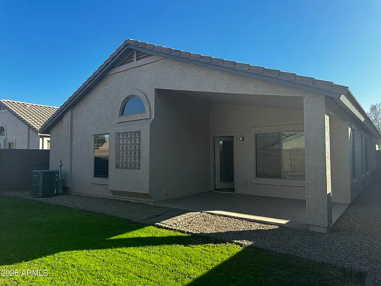 1618 E Angeline Ave — Photo 15