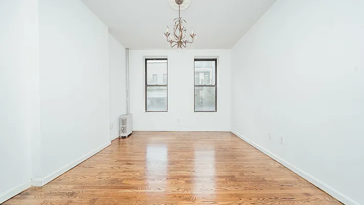 Rented by Nooklyn NYC LLC | media 6