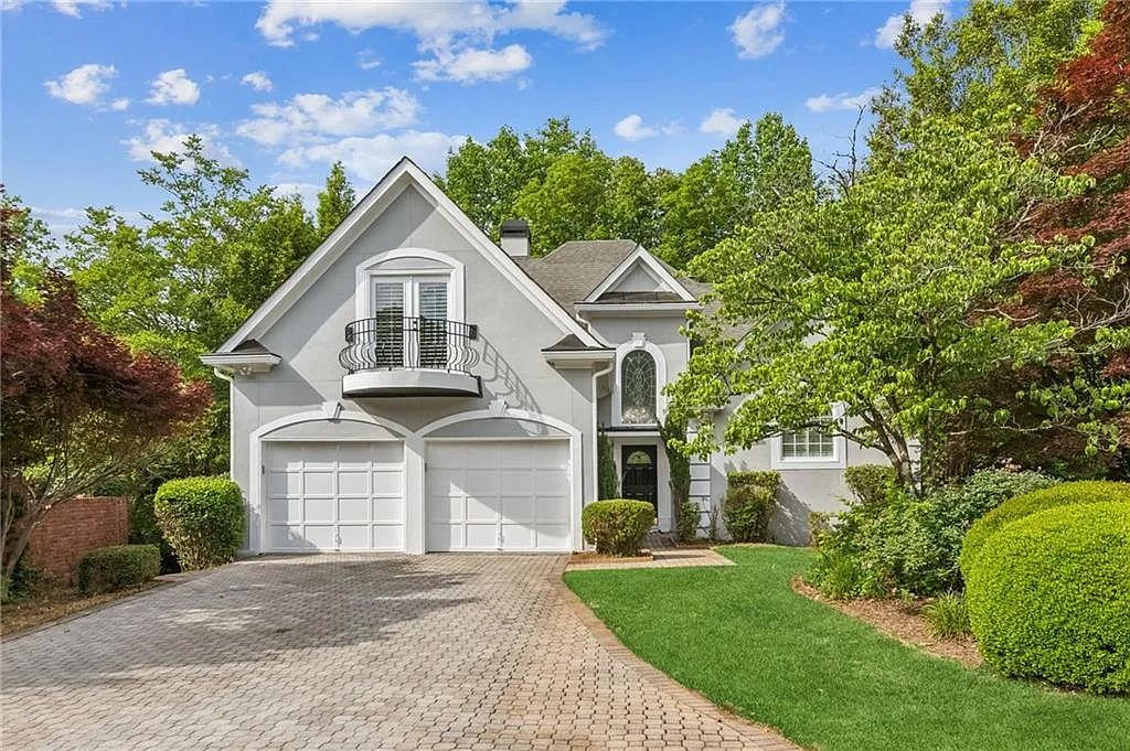 5 bed, 6.0 bath, 3414 sqft, $8,000 — Photo 2