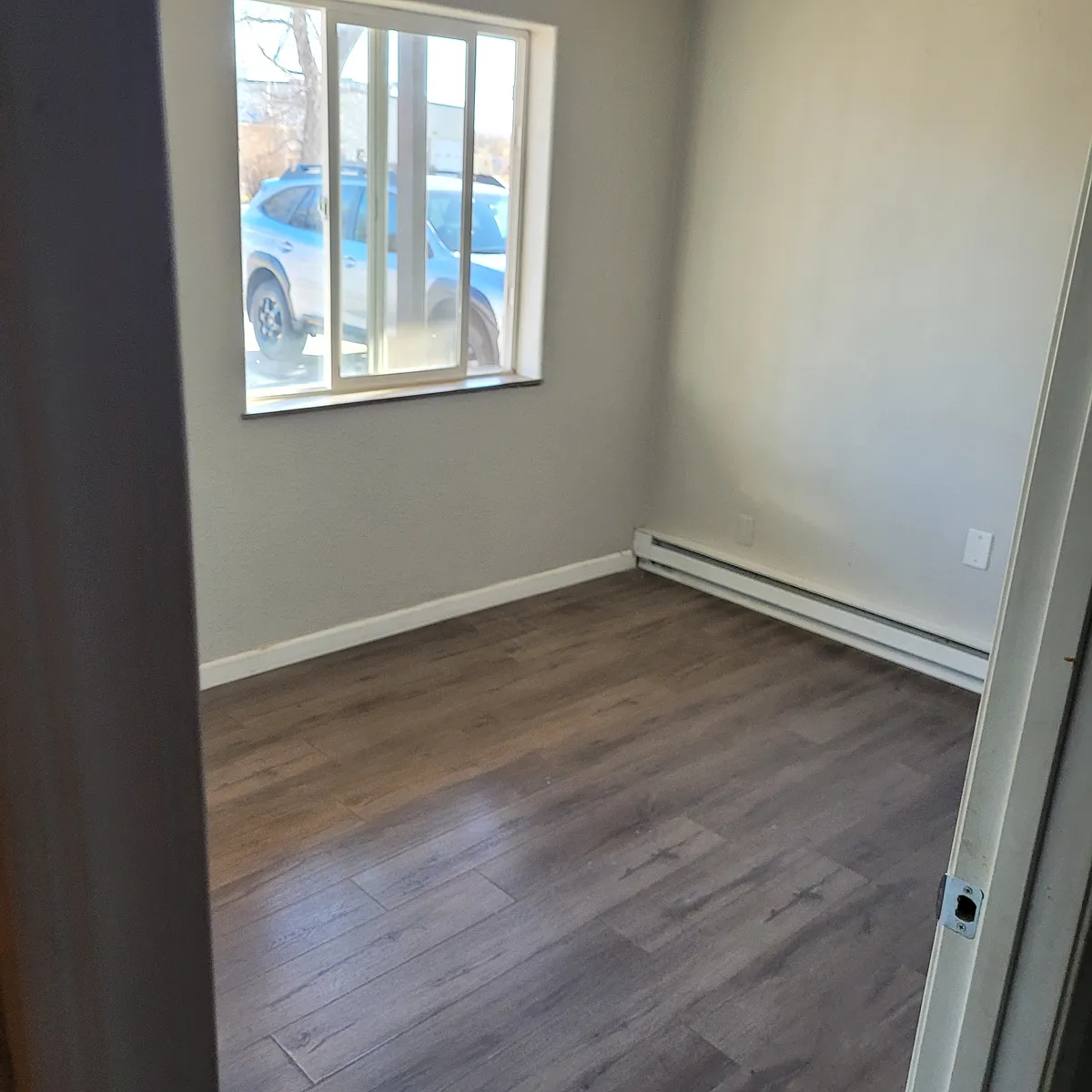 Building Photo - 300 E Jefferson Ave #2