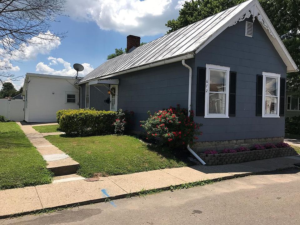 1st image of 672 Orange St