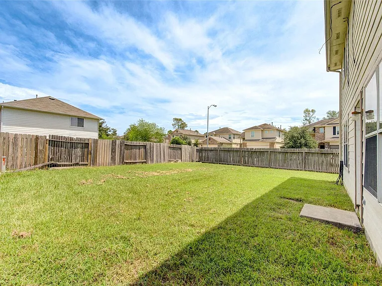 21802 Westfield Ridge Dr — Photo 33