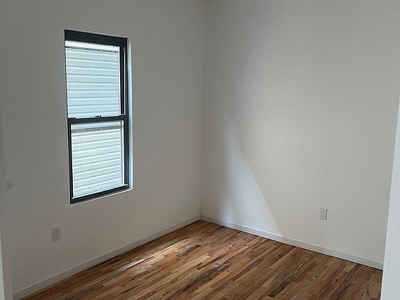 5th image of 979 Post Ave Floor 2