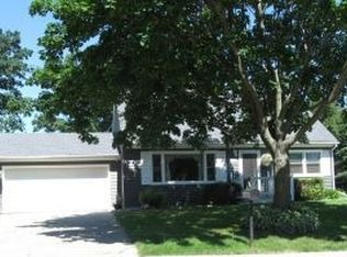 1109 Foothills Cir, Albert Lea, MN 56007