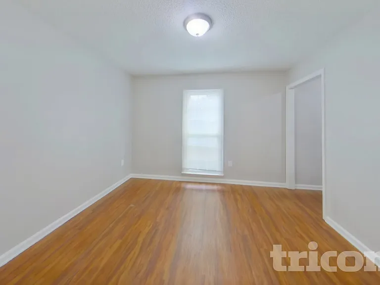 8339 Mission Hills Rd — Photo 4