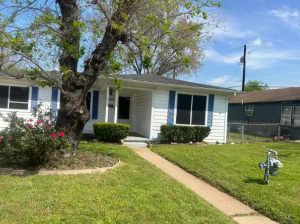1402 W Martin Luther King Jr St, Bryan, TX