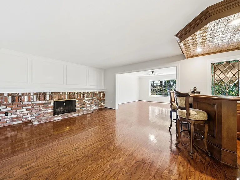 19938 Paseo Luis — Photo 10