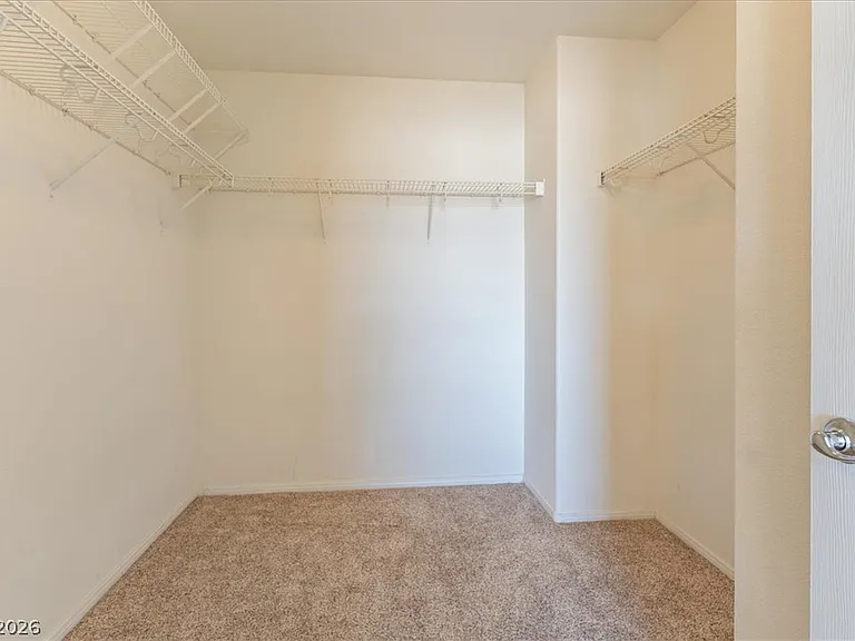 11204 Robin Park Ave — Photo 8