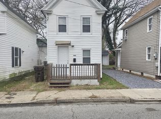 909 Pine St, Cambridge, MD 21613