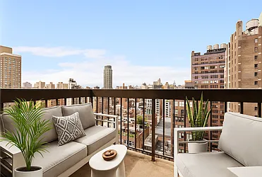 111 East 30th Street