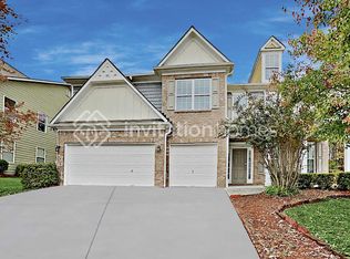 872 Preserve Park Dr, Loganville, GA 30052