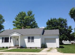 421 S Walnut St, Lapel, IN 46051