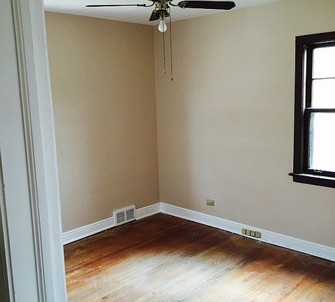 5th image of 3024 W Jarvis Ave