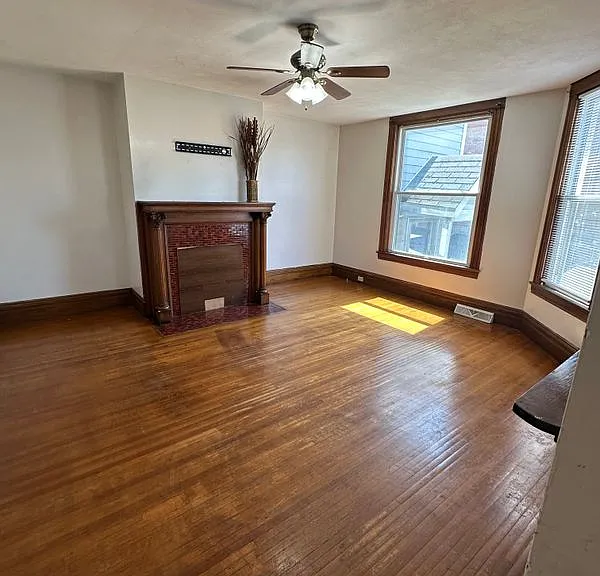136 North St #1 — Photo 2