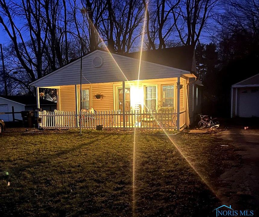 1st image of 1758 Welker Ave