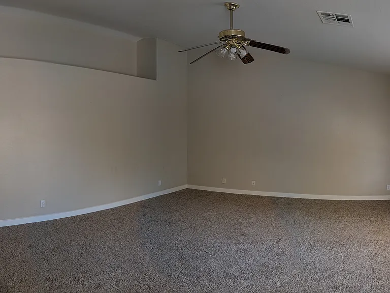 2985 E Tulsa St — Photo 9