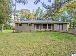 268 Greenwood Dr, Henagar, AL 35978