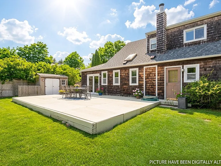 3 Meadowgrass Ln — Photo 3