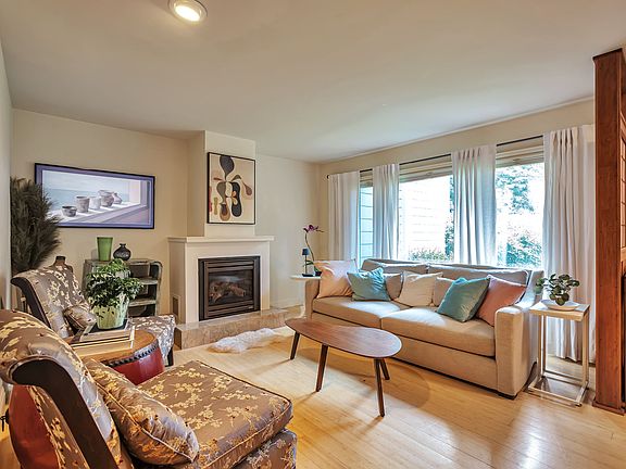 LIght and bright living room