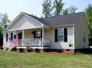511 E Dogwood Ln, Kenly, NC 27542