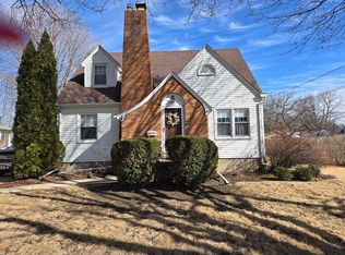 11 Elm Ct, Prophetstown, IL 61277