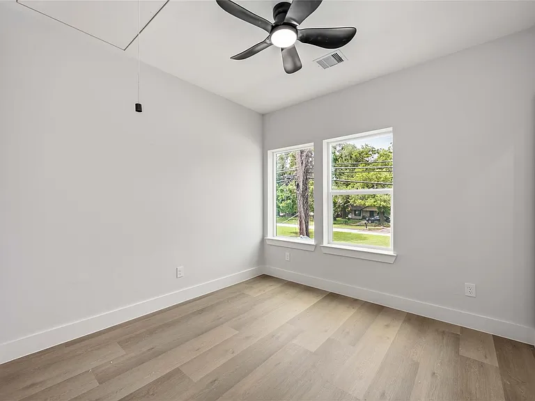 7611 Lawn St #D — Photo 12