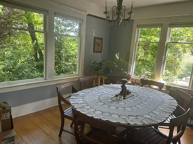 316 W Raye St — Photo 4