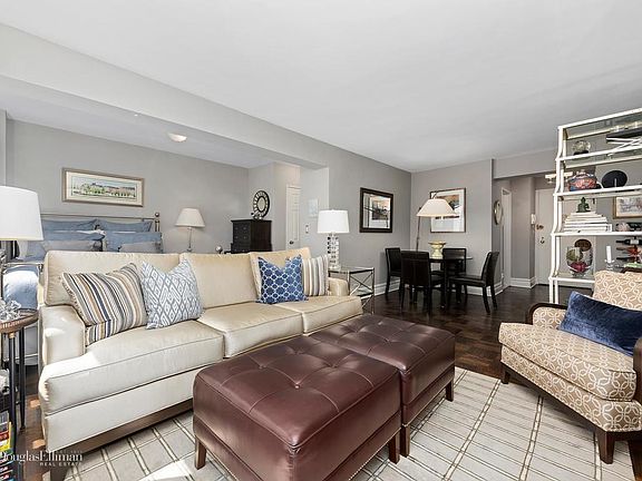 3rd image of 333 E 75th St APT 7C
