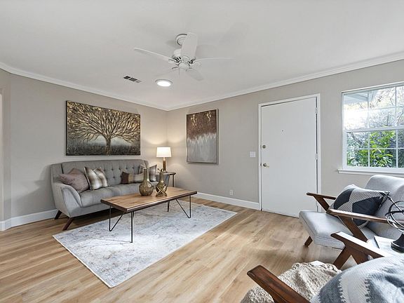 3rd image of 665 3rd Ave
