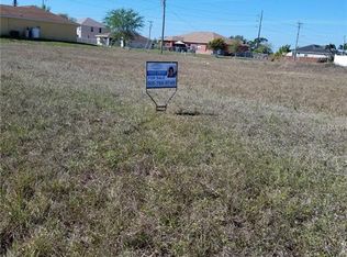 2422 Santa Barbara Blvd N, Cape Coral, FL 33993