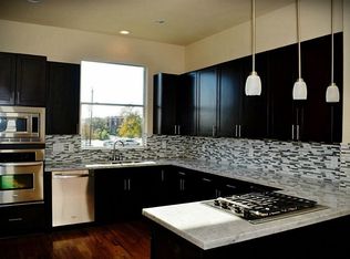 1712 Bremond St, Houston, TX 77004