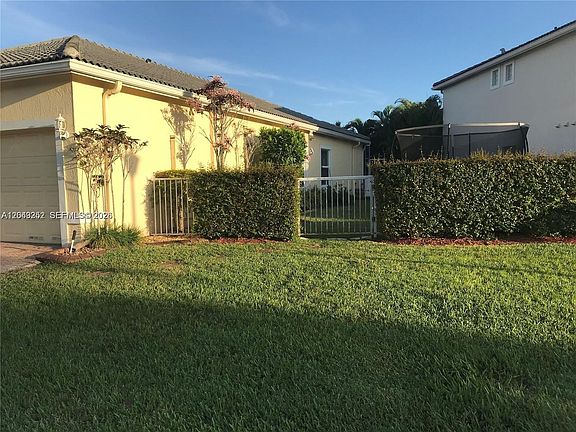 4th image of 4729 NW 120th Dr #0