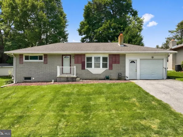620 Memory Ln, Red Lion, PA 17356