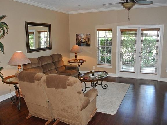 5th image of 100 Valencia Cir