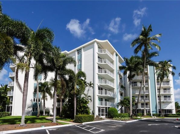 1300 Gulf Shore Blvd N APT 205