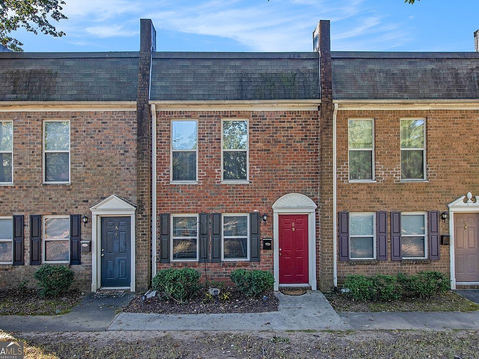1st image of 205 Winding River Dr Unit B