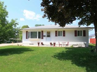 646 Jane St, Waterloo, IA 50701