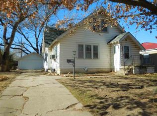 655 S Fountain Ave, Wichita, KS 67218