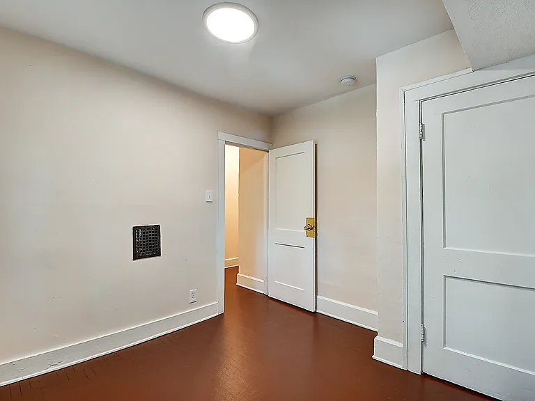 2935 N Delaware St — Photo 22