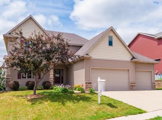 6033 Portsmouth Dr NW, Rochester, MN 55901