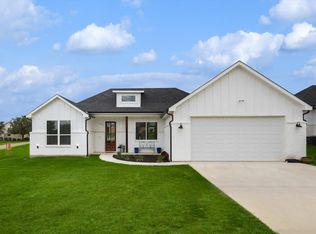 265 Tryall Ct, Runaway Bay, TX 76426